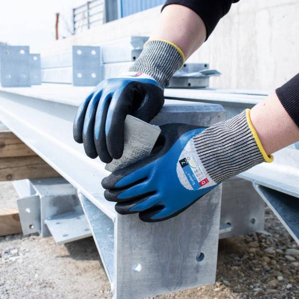 XC-Cut-D grau mel., Gr. 09 UHMWPE, 3/4 Nitril, Hitzesch.